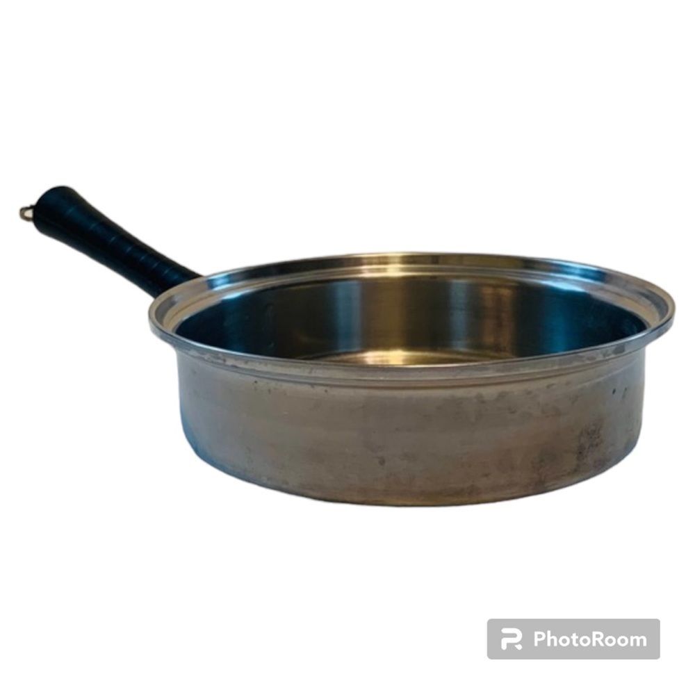 Lustre Craft - Sauce Pan 7 1/4 Rare Round Handle Vintage